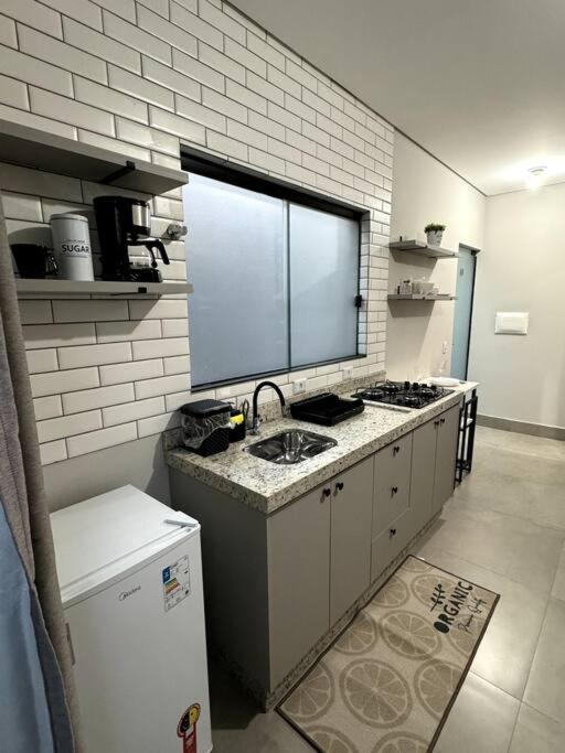 3-Studio Prox Uel E Catuai C/Ar 隆德里纳 外观 照片